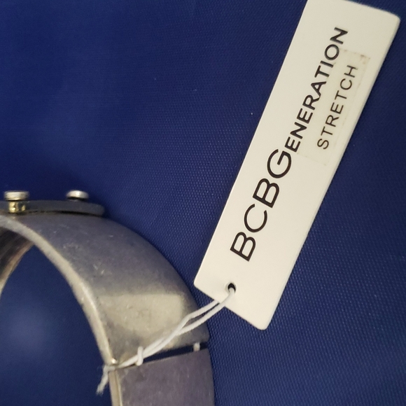NWT BCBG OMG Bracelet - Picture 4 of 4
